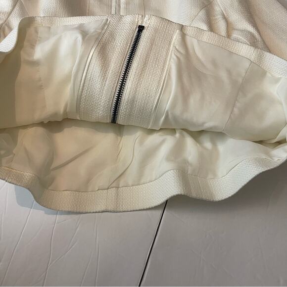 White House Black Market Woven Winter White Short Blazer Jacket NWOT Size 12P - Picture 11 of 15